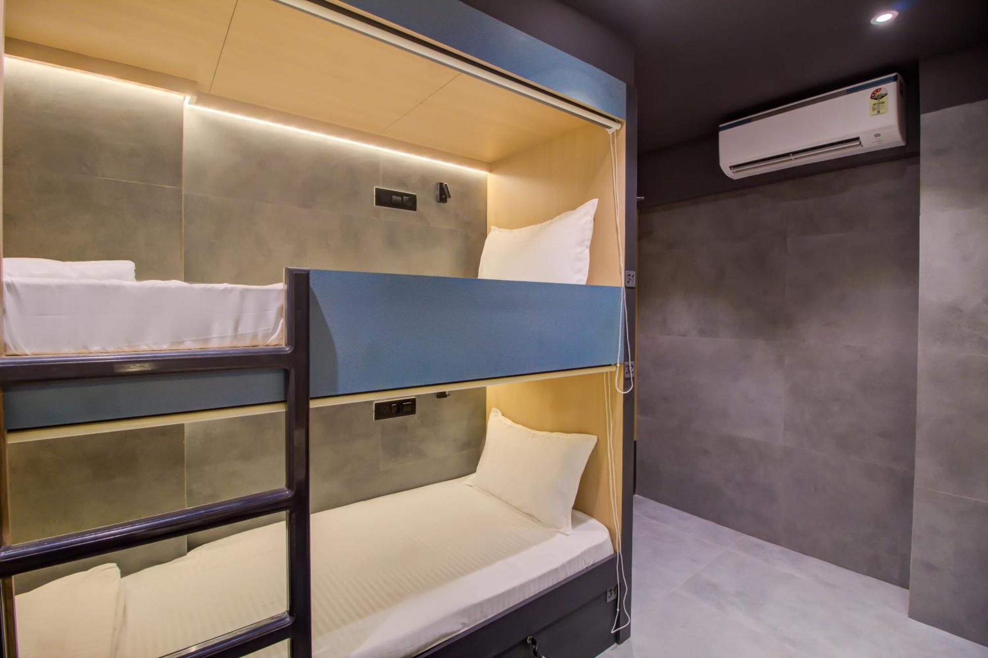 Hostel Dorms
