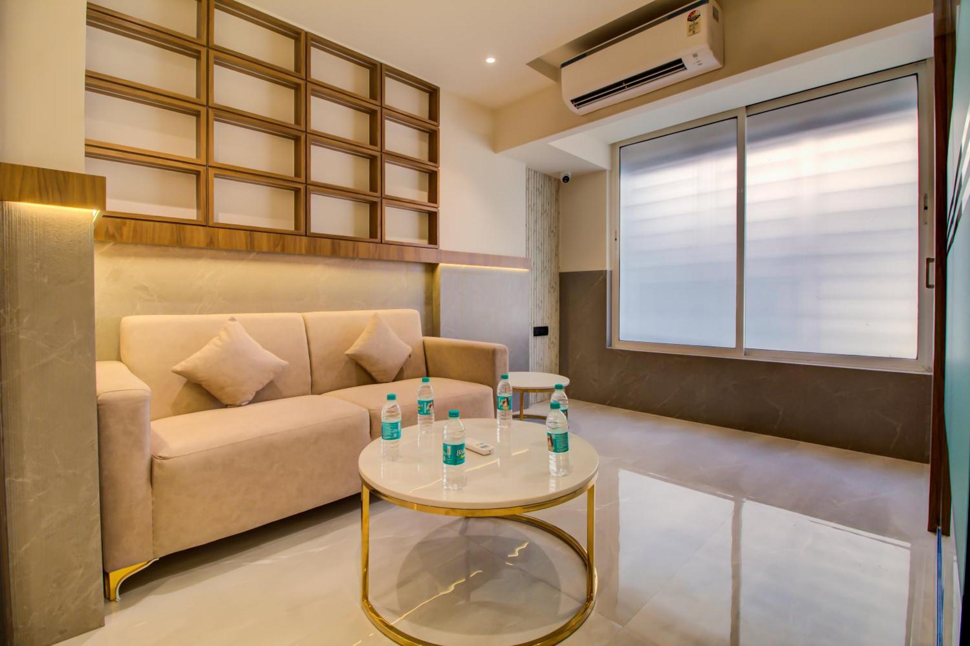 Dorms * Mumbai