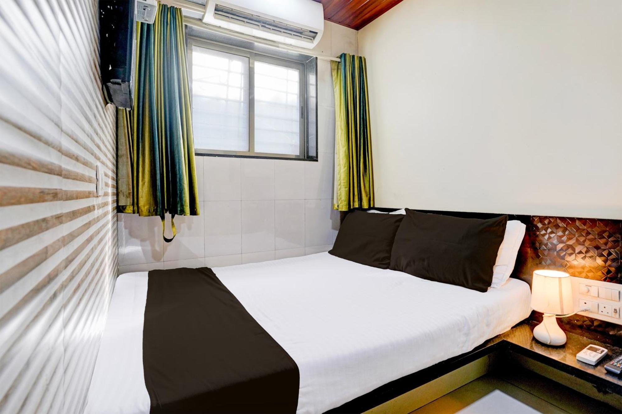 Hotel Golden Sagar - Kurla 3*