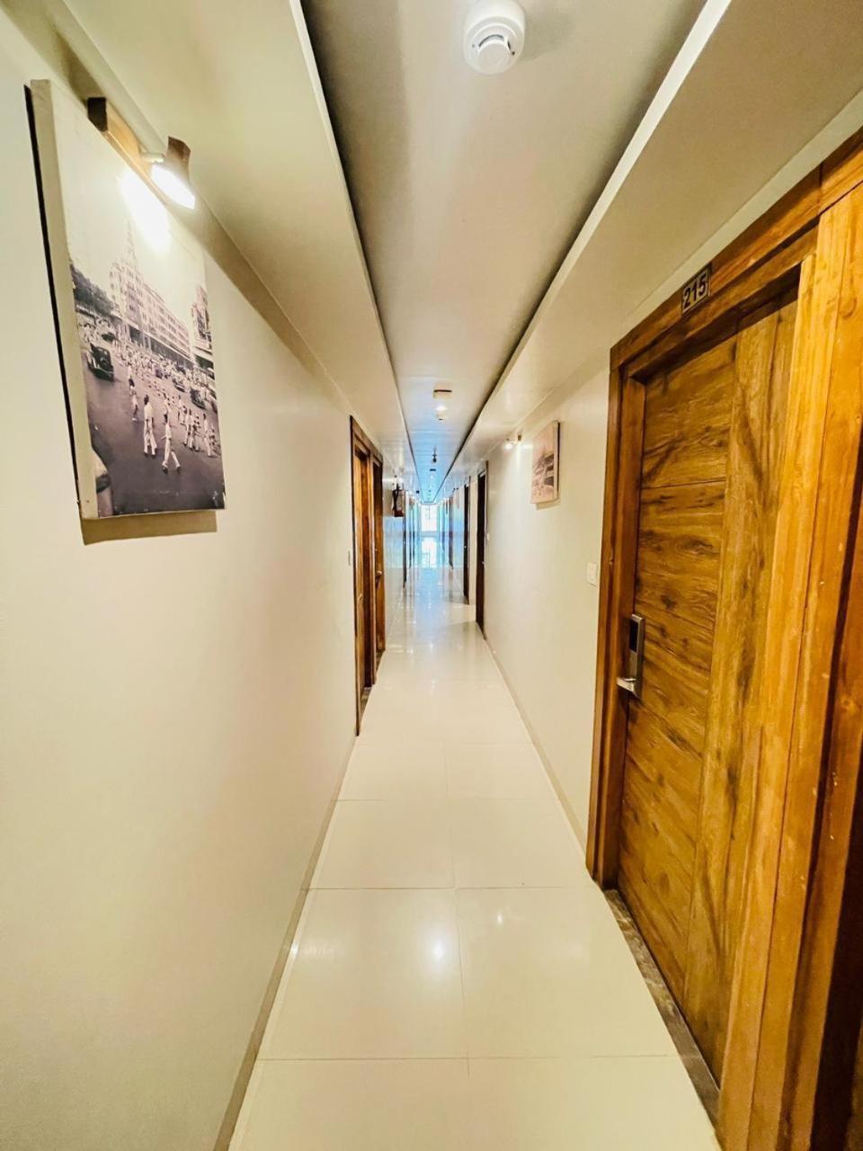 Amber Choice International Airport Mumbai