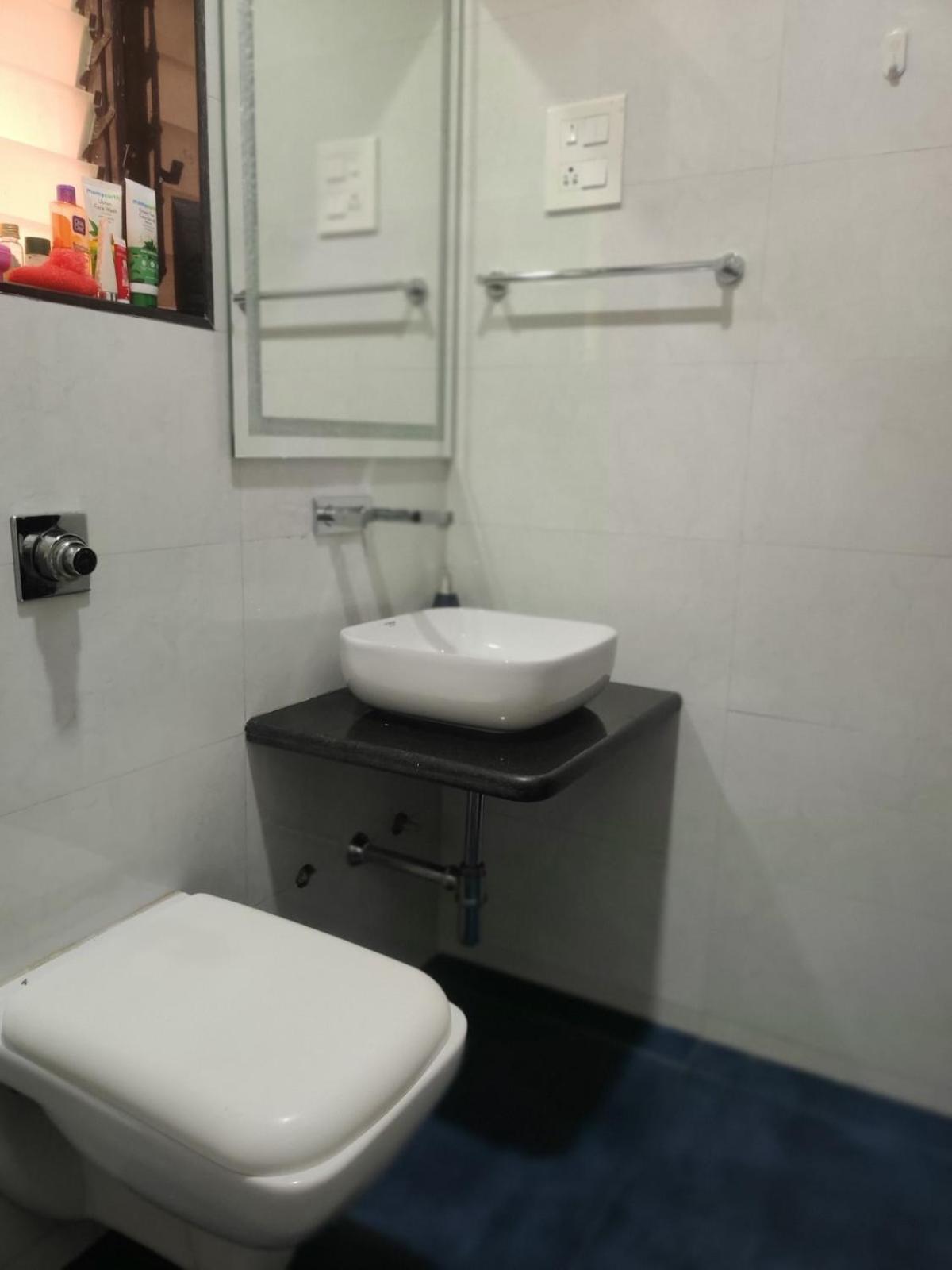 Fully Furnished Near Powai Apartment