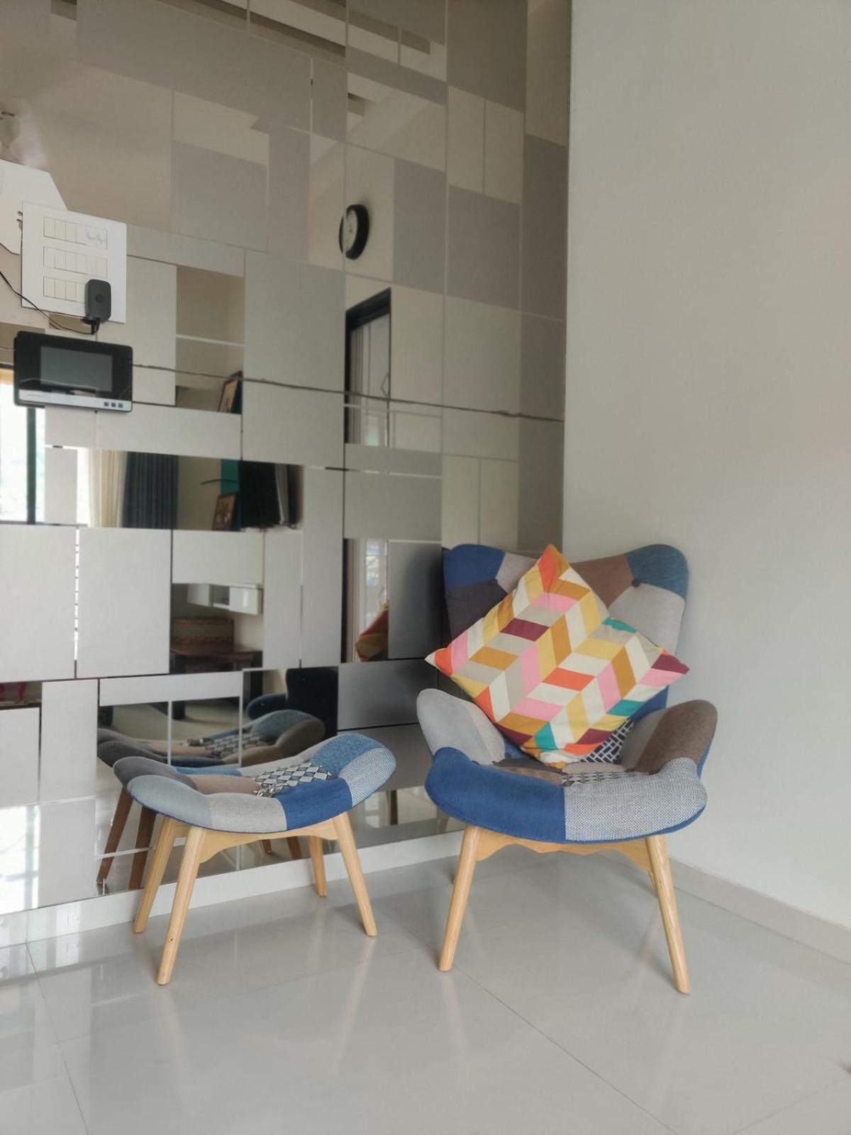 Apartment Fully Furnished Near Powai