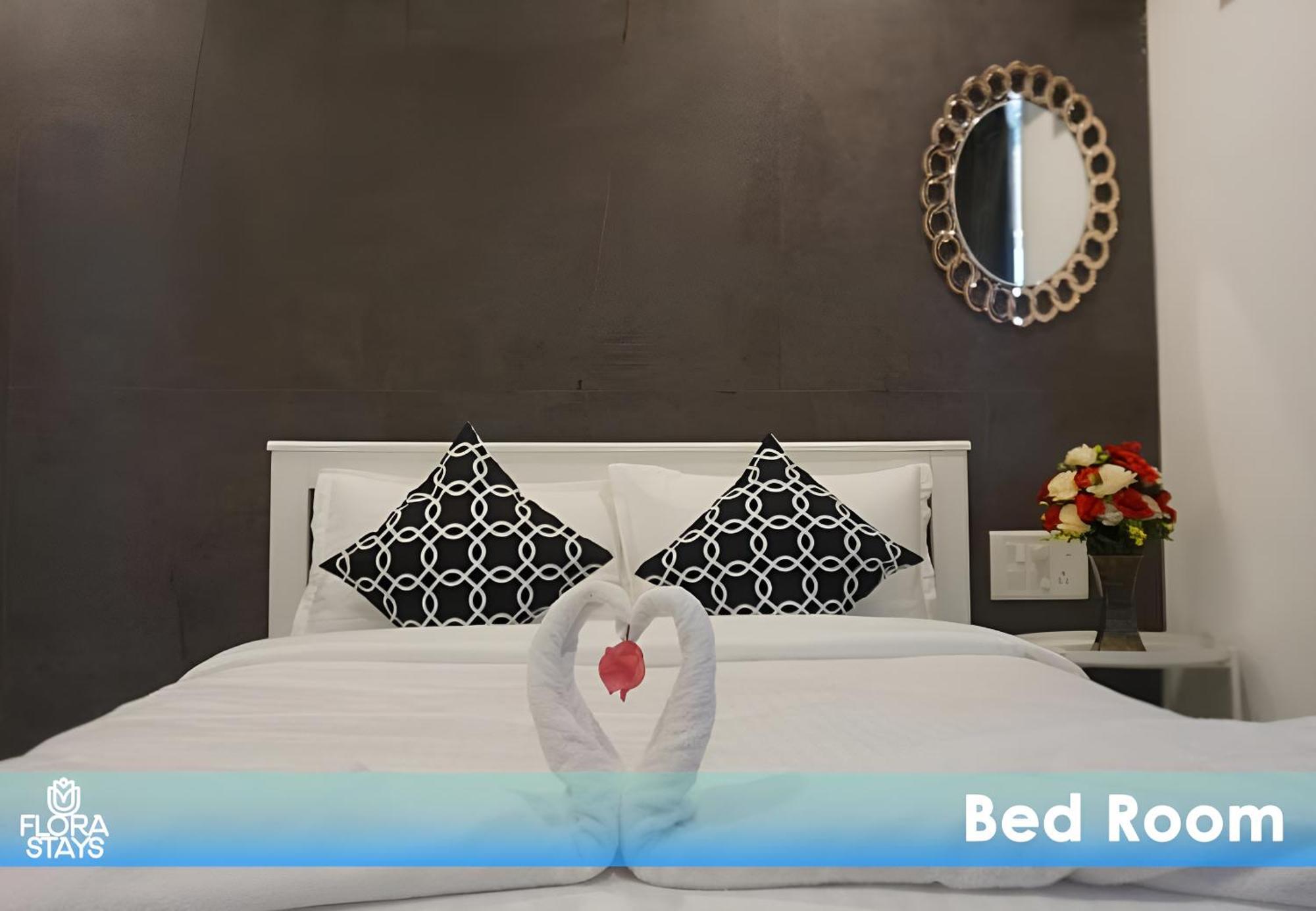 Apartment 2br Theme Service For Staycation By Flora