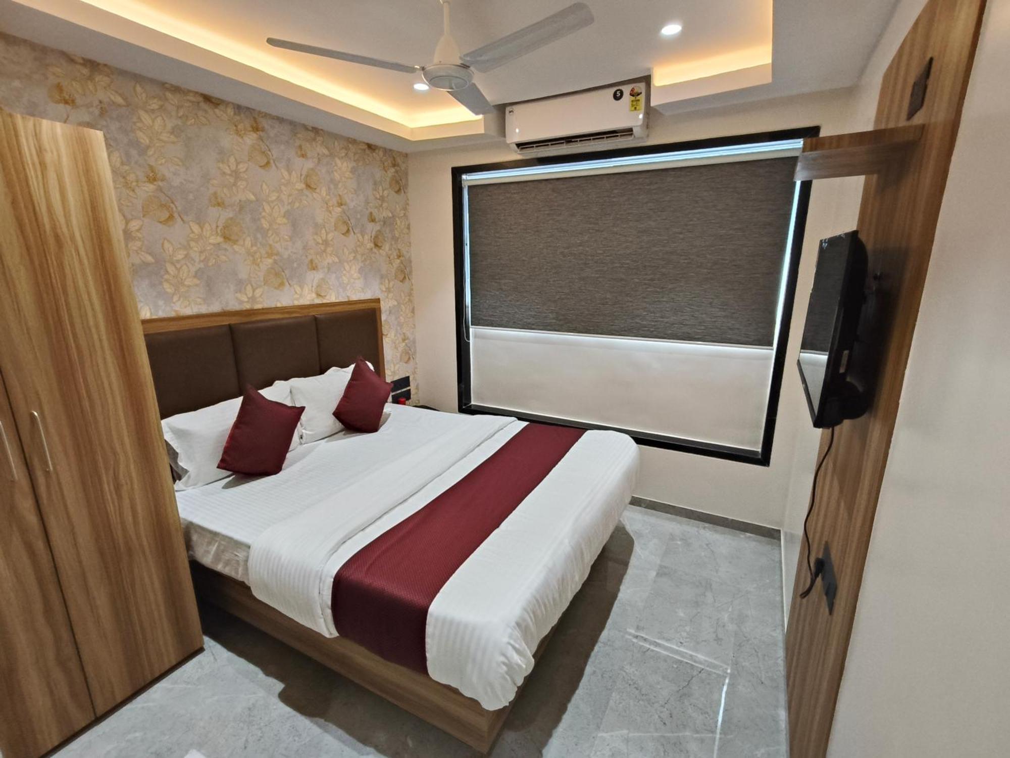Hotel Golden Tree 2*