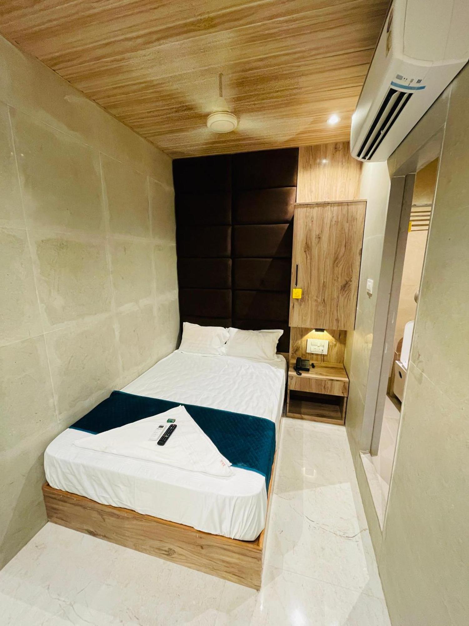 Royal Bkc 3*