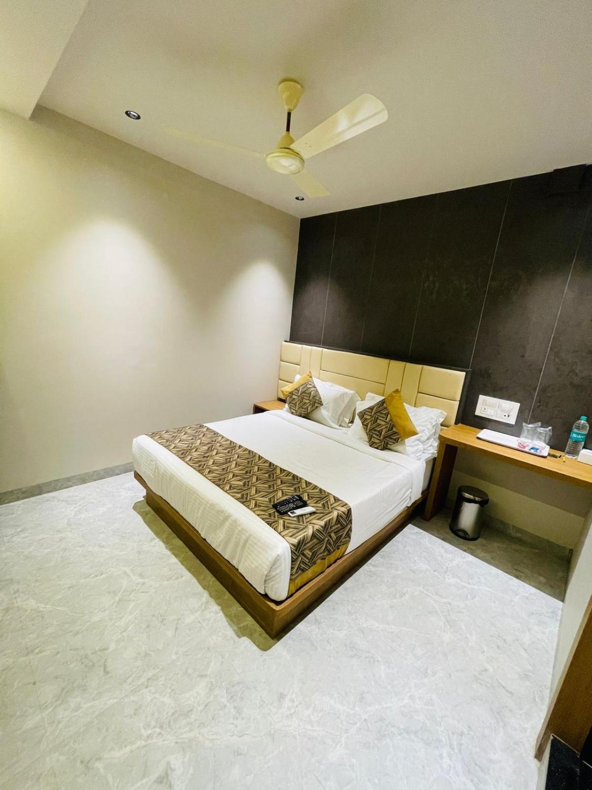 Amber Choice International Airport Hotel