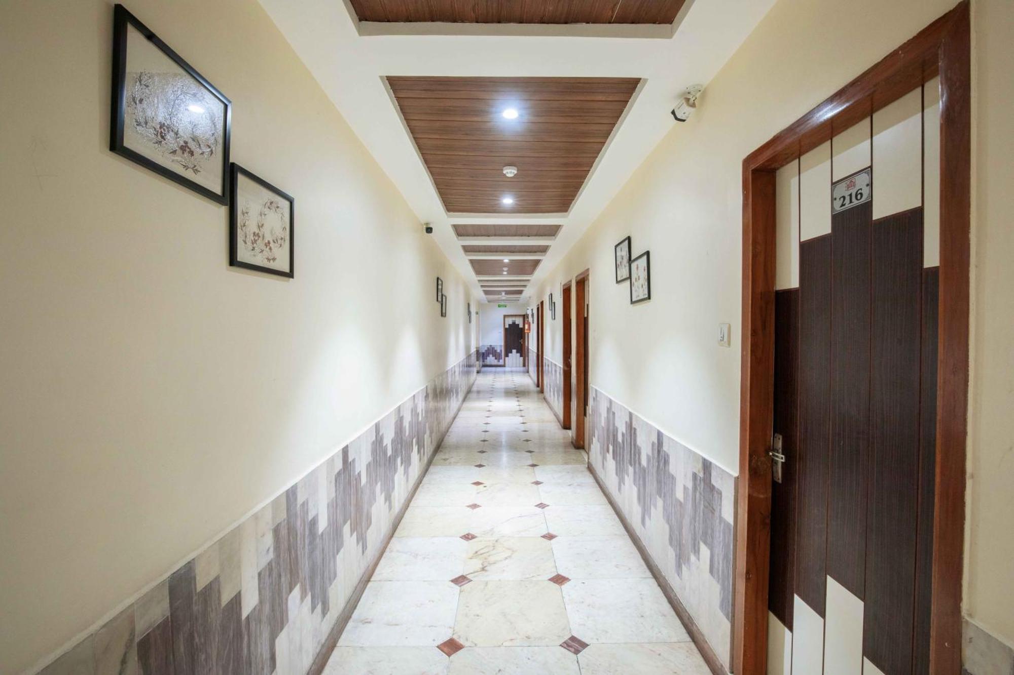 Treebo Hiramani Parel Lalbaug Hotel