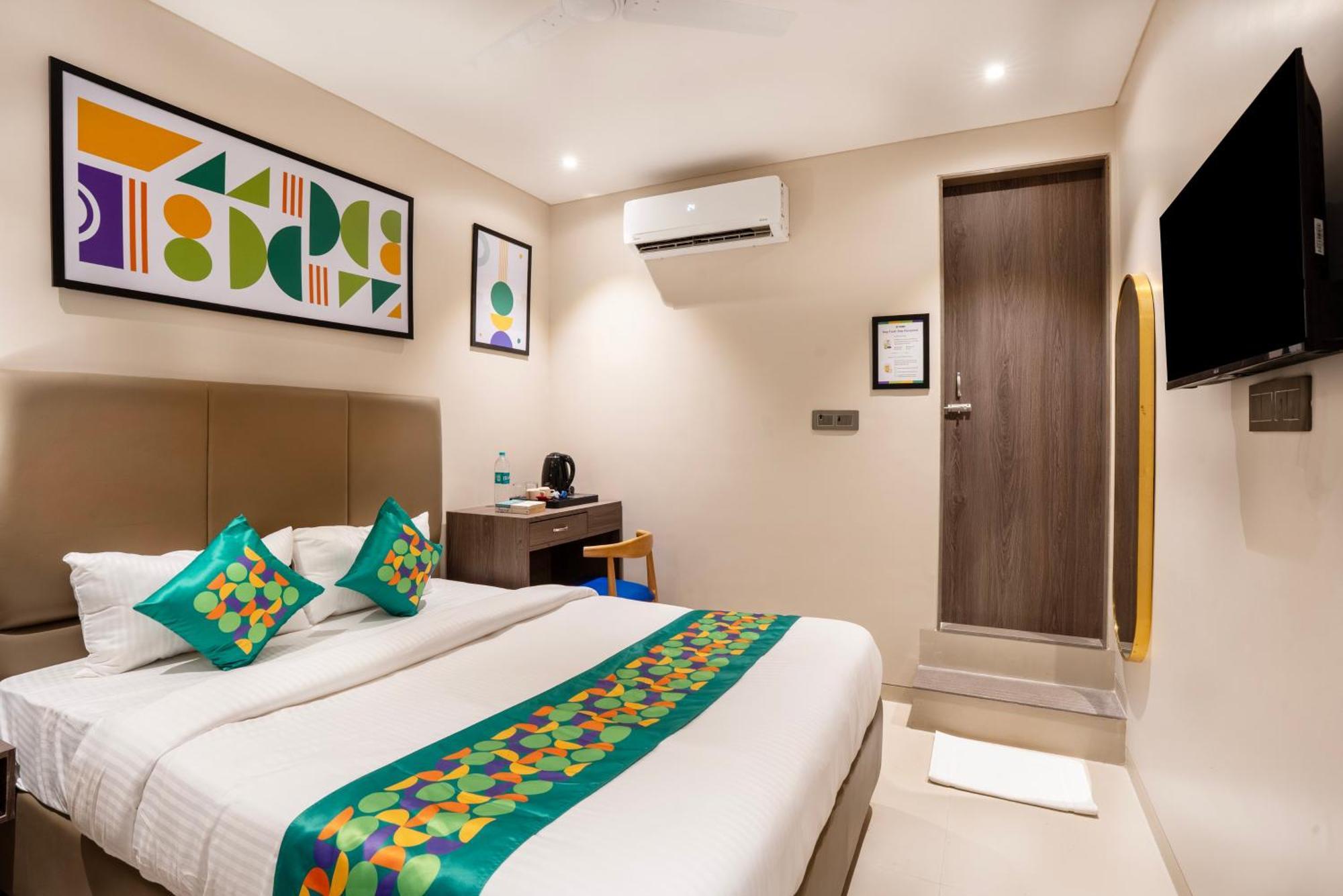 Hotel Treebo Vro Boutique Mumbai