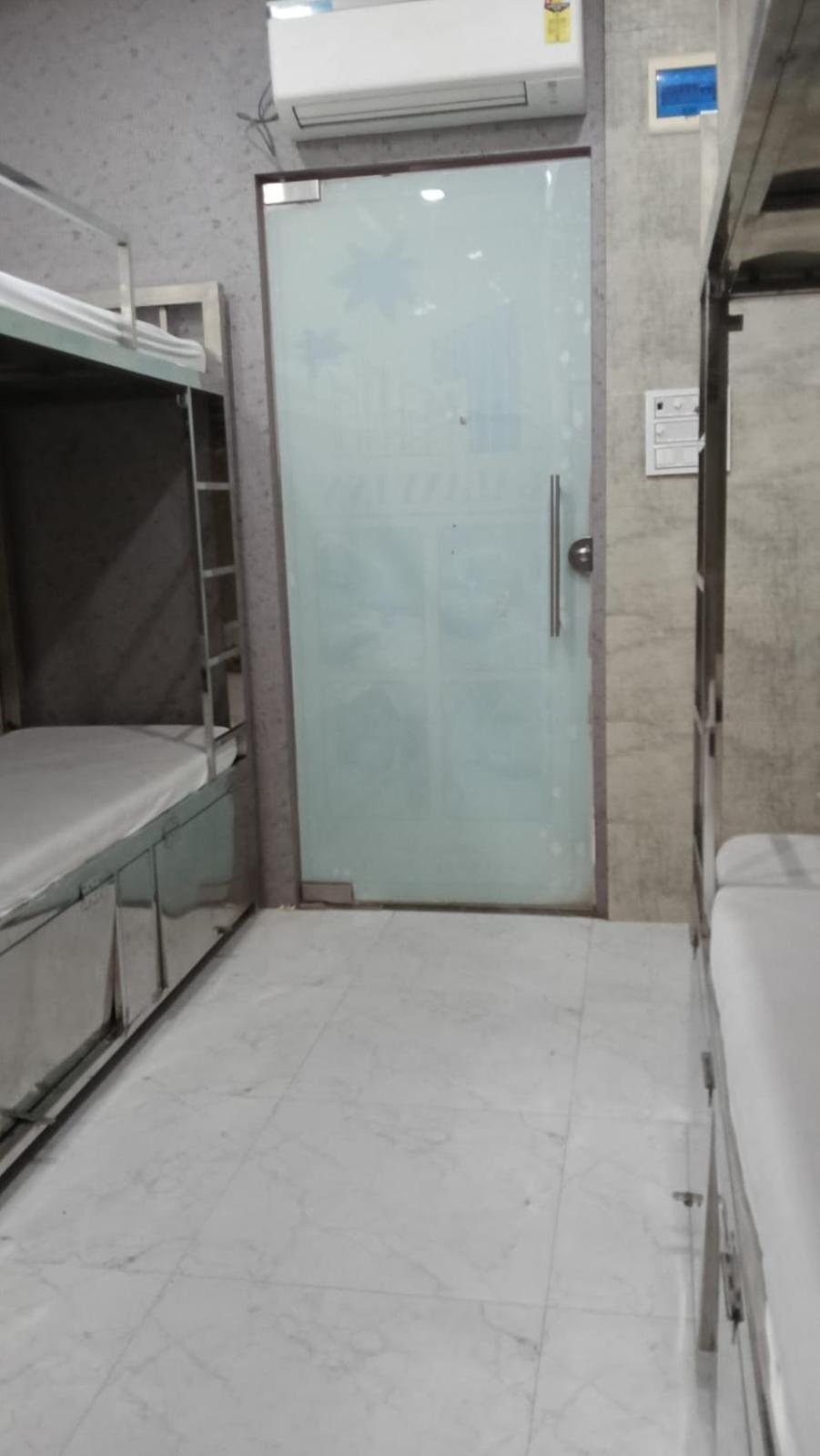 Galaxy Guest house *