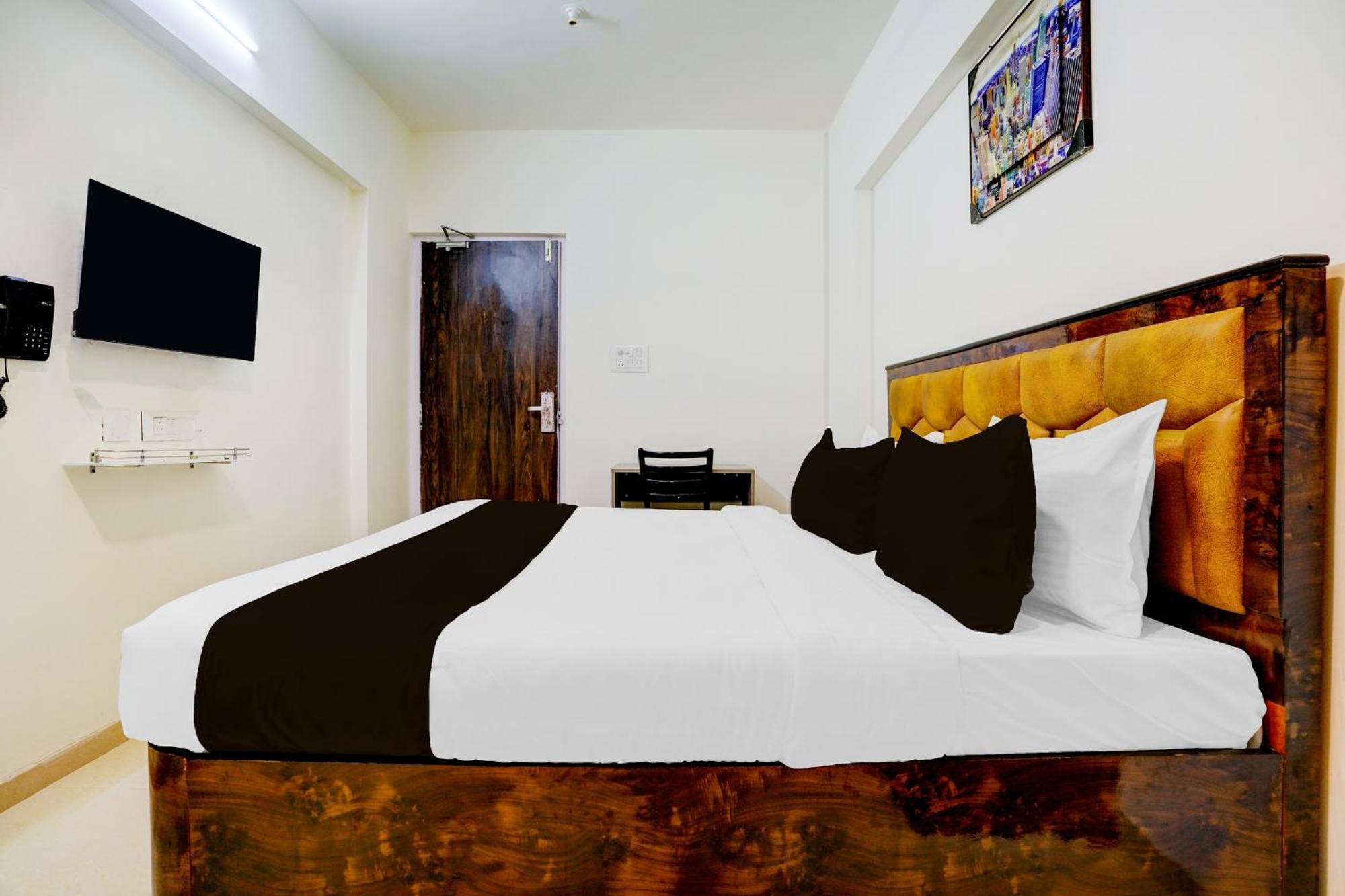 Townhouse Vangani Railway Station Formerly Chadha Hotel