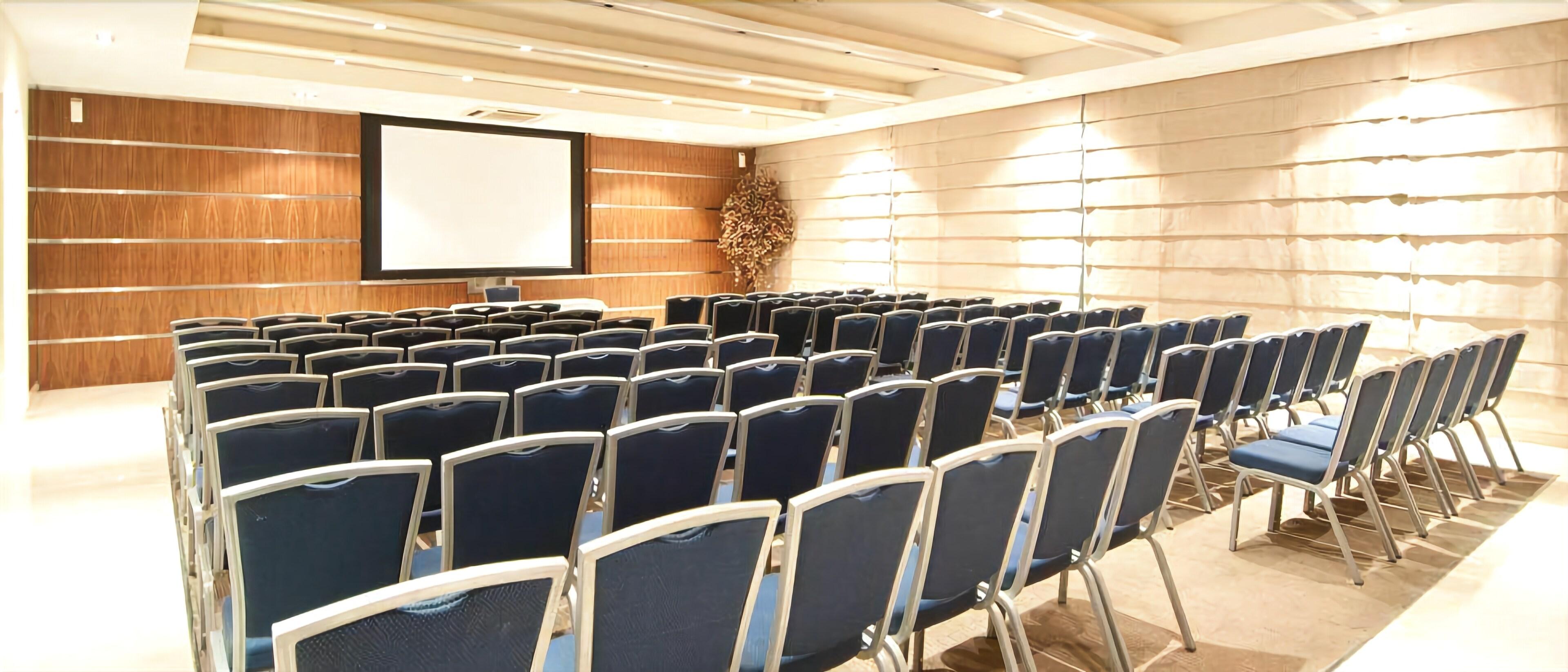 Residency Andheri Hotel 3*