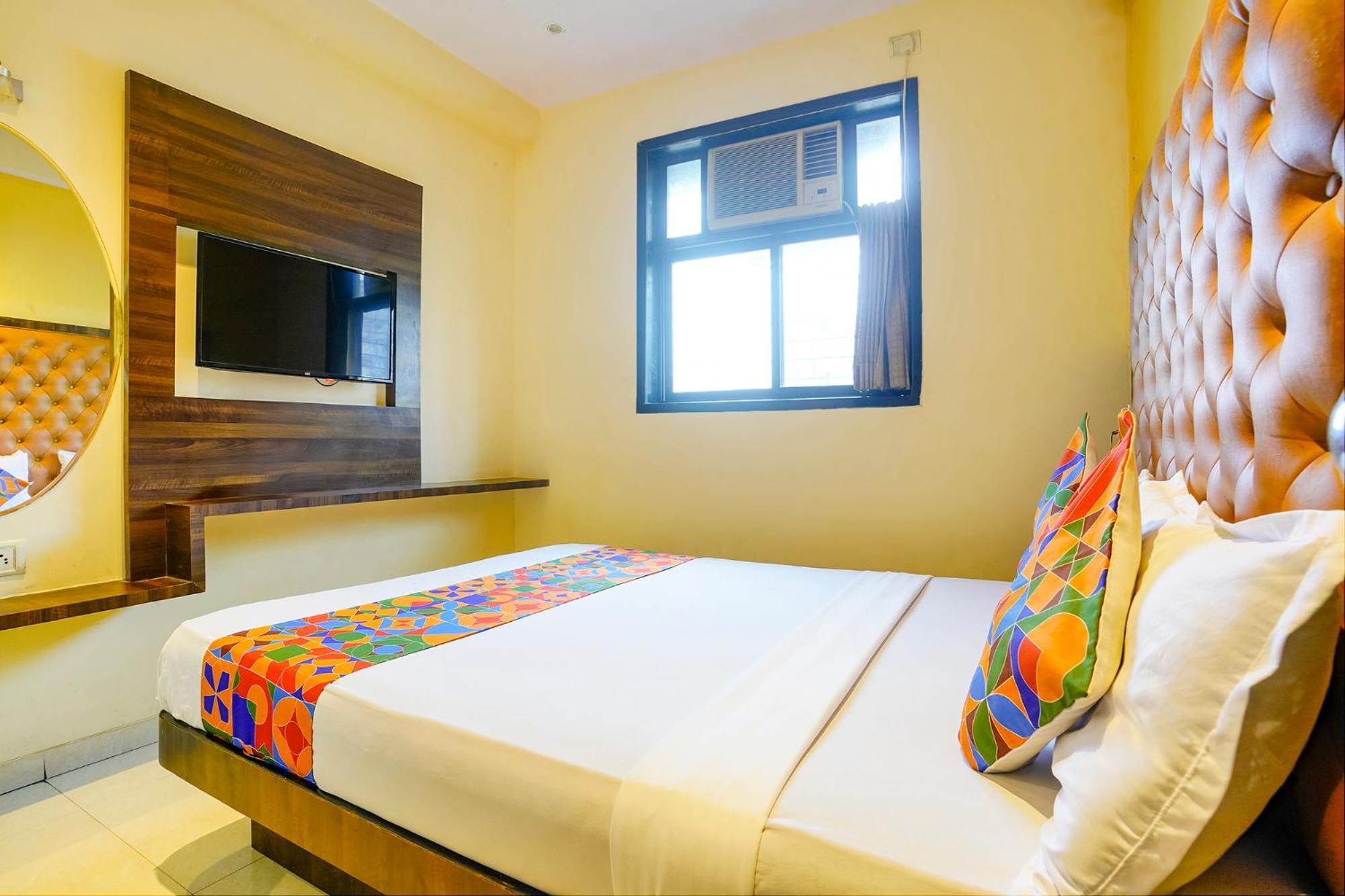 Via New Silver Elite