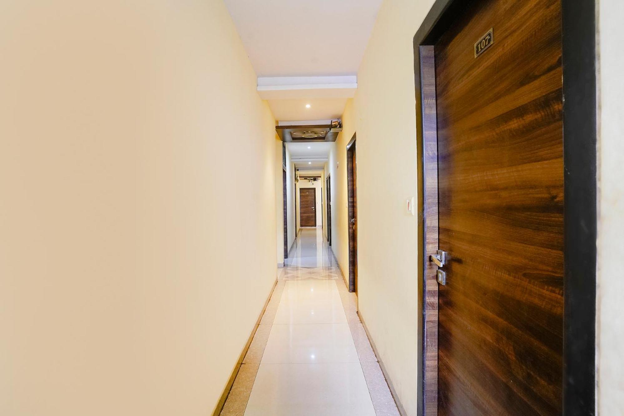 Via New Silver Elite 3*