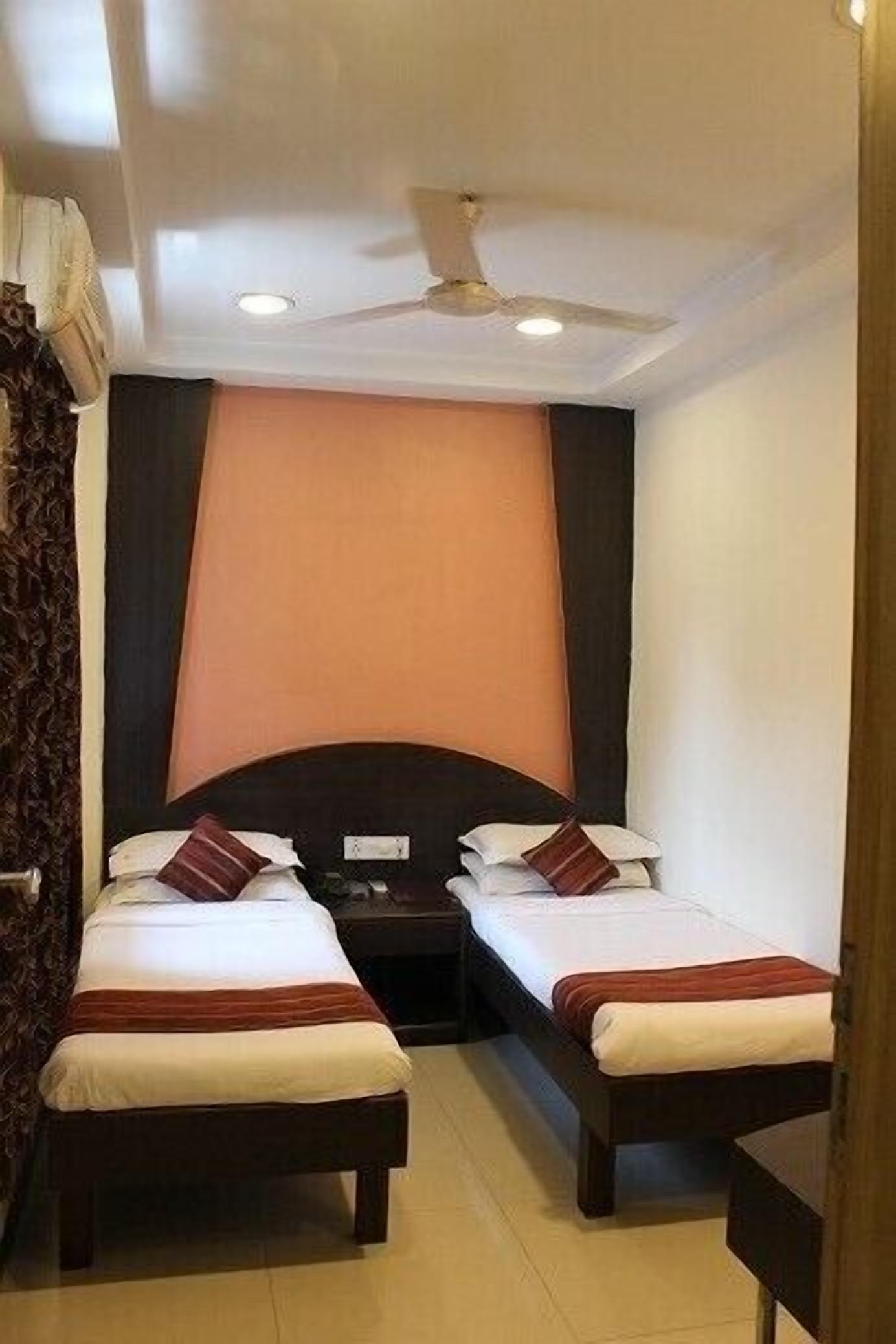 Fortune Hotel