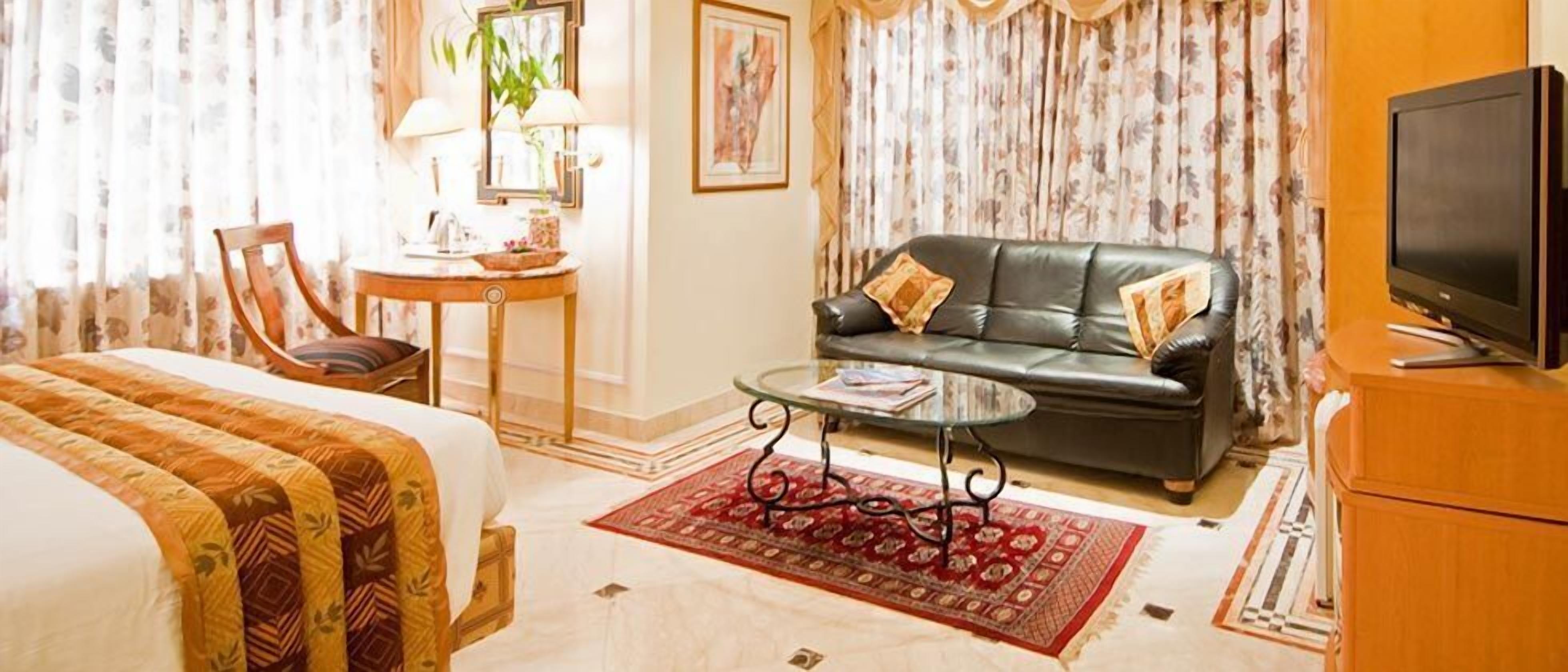 Residency Andheri Hotel