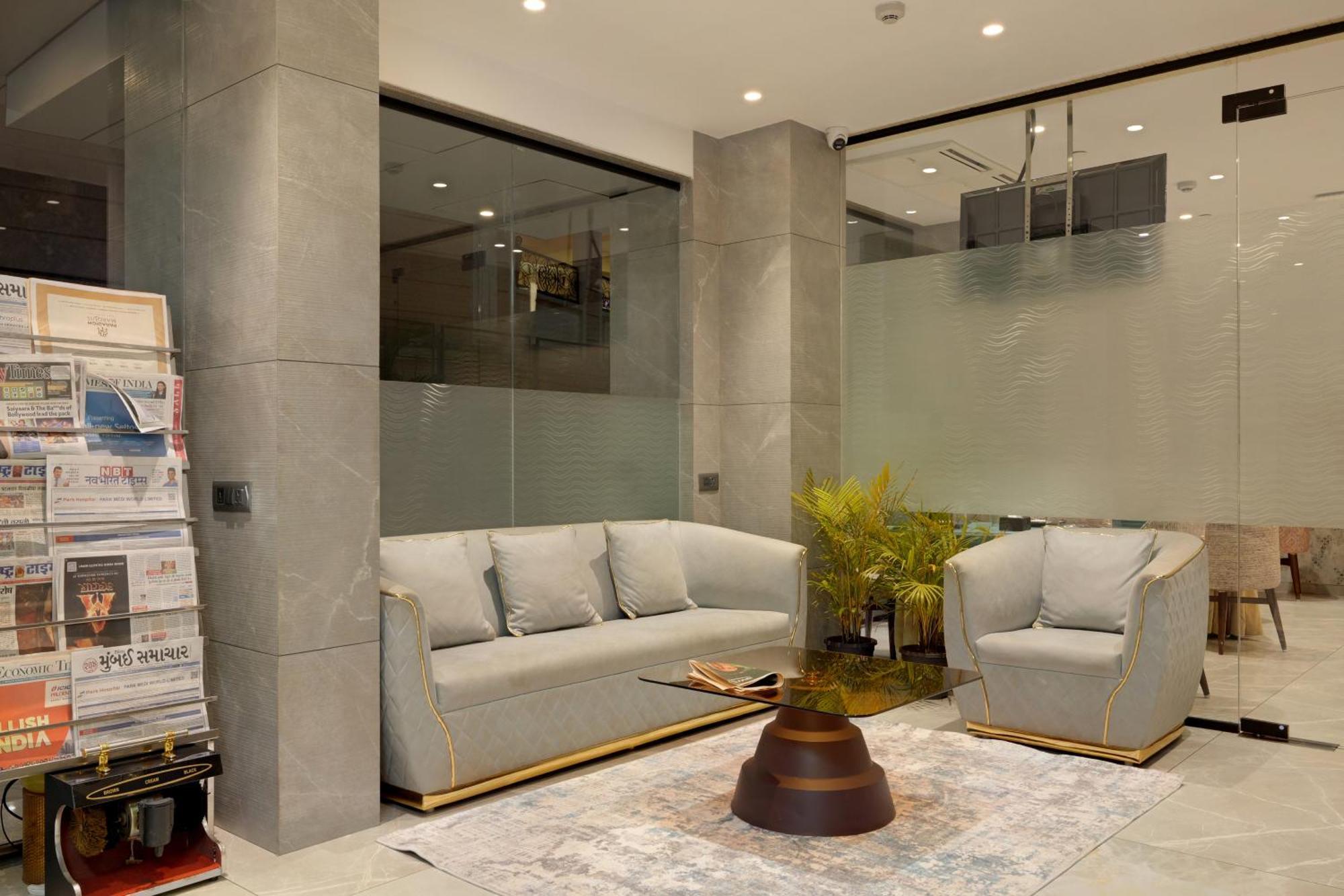 Flexi Residency International Airport 3*