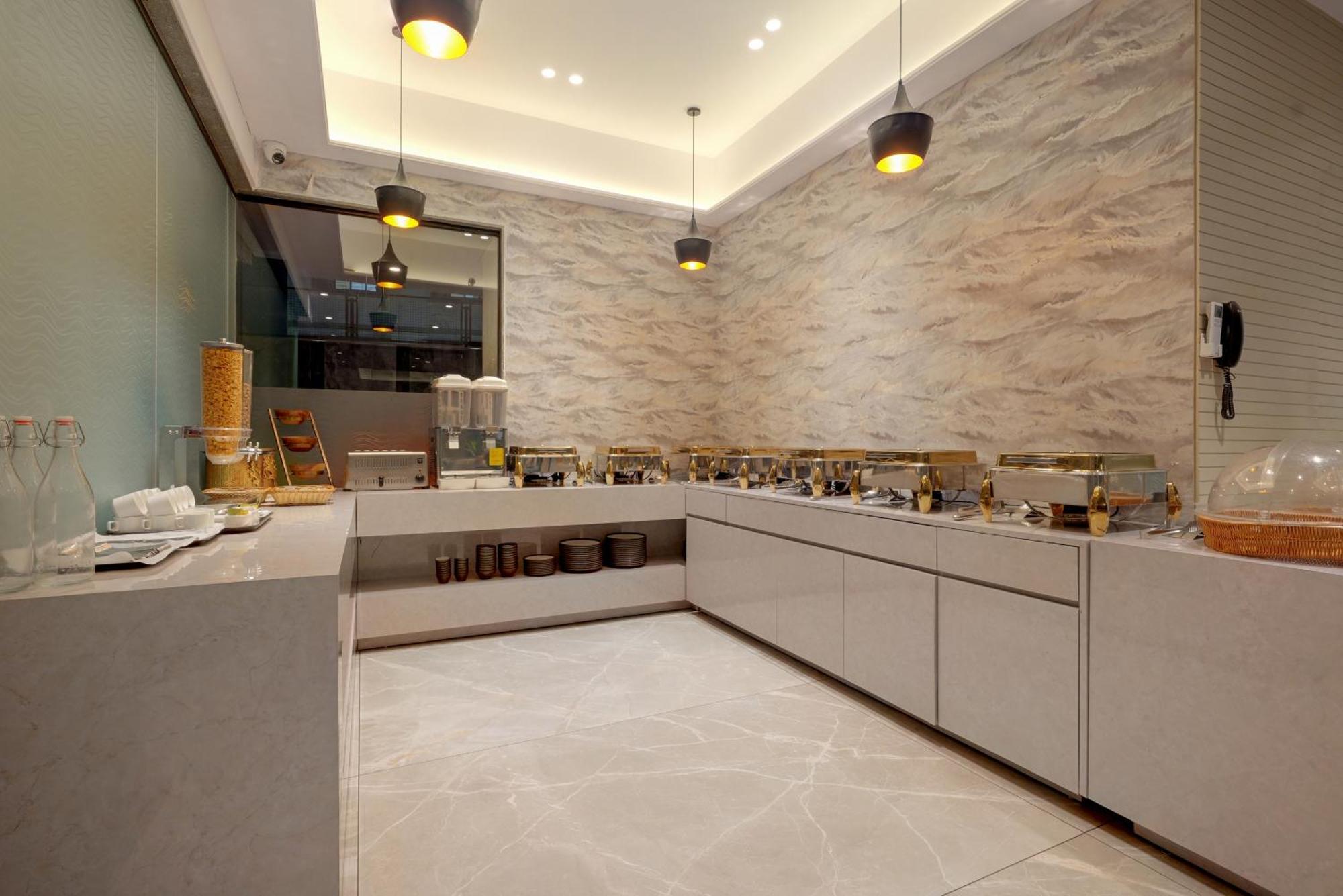 Flexi Residency International Airport Hotel