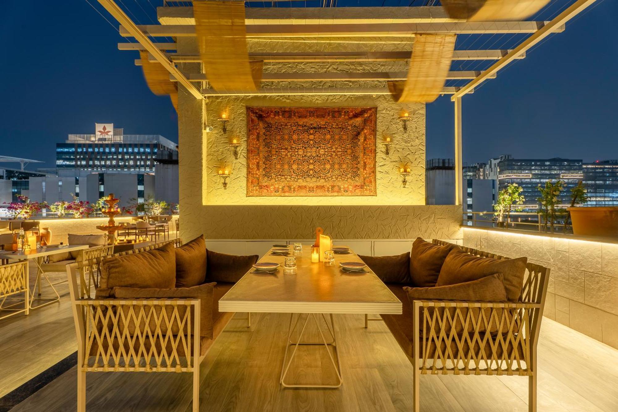 Hotel Arnna-goregaon 4*