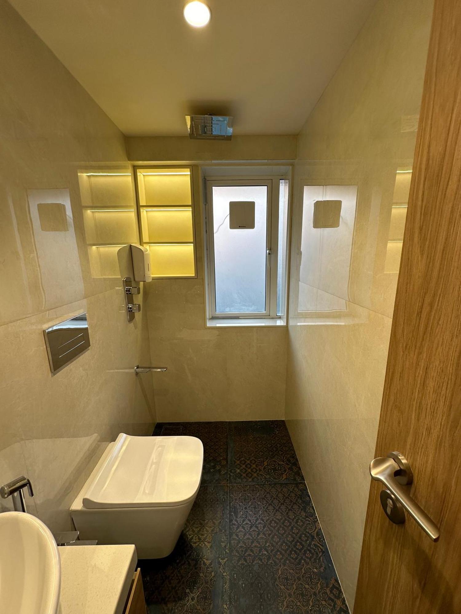 Rudraya Homes - Cozy Premium Serviced Khar - Next To Bandra Mumbai