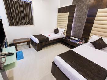 Hotel Causeway, Colaba
