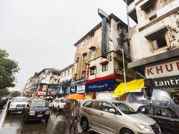 Causeway, Colaba Hotel *