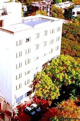 The Legend Hotel- Santacruz Near International Airport 3*