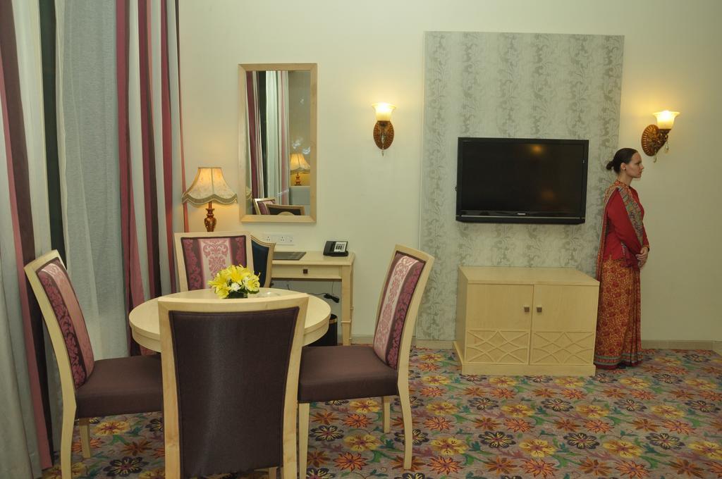 Hotel Royal Tulip Navi