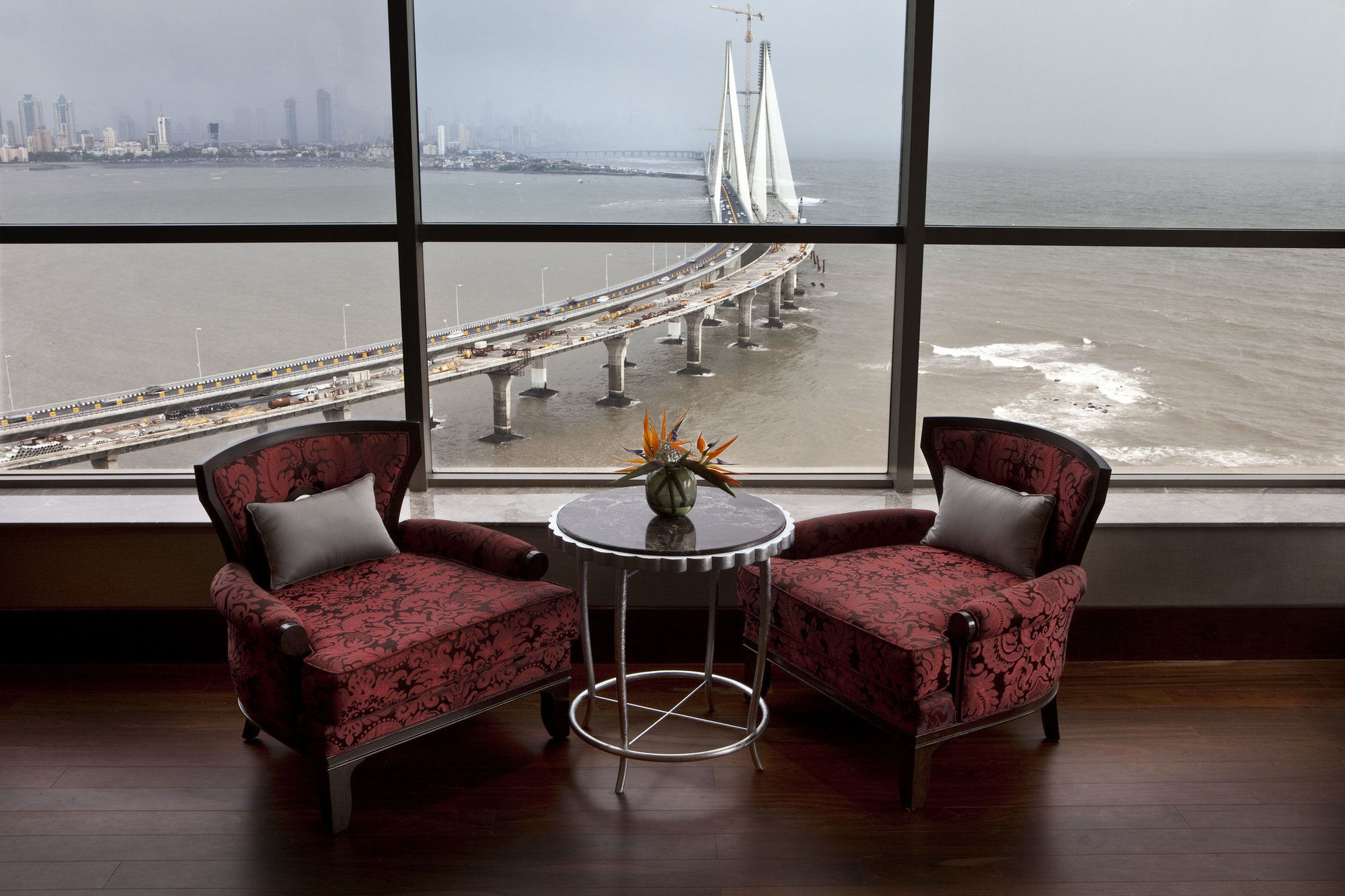 Hotel Taj Lands End 5*