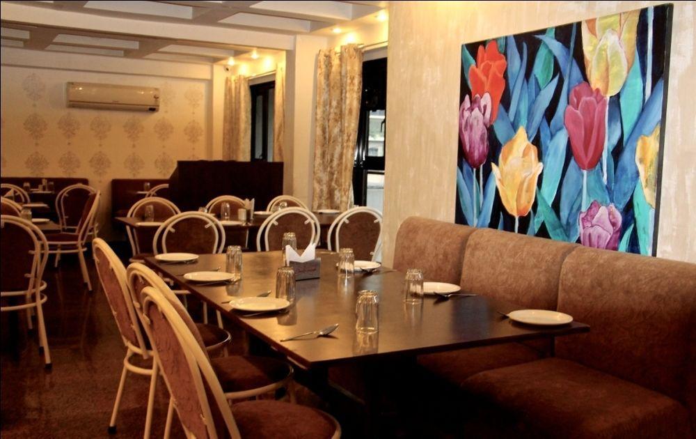 Samraj Hotel