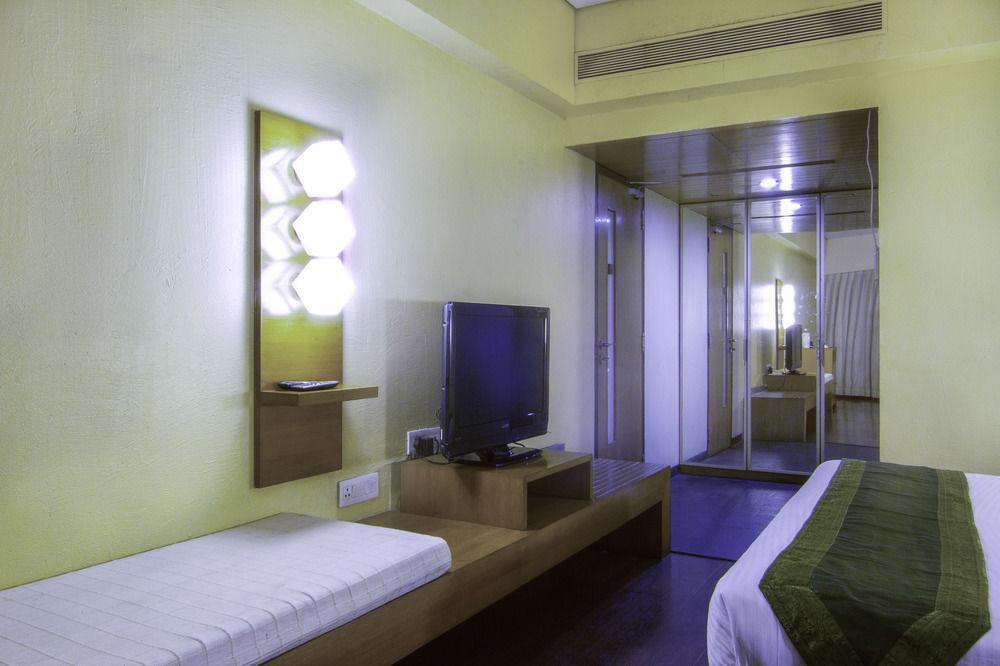 The Legend Hotel- Santacruz Near International Airport Hotel Mumbai