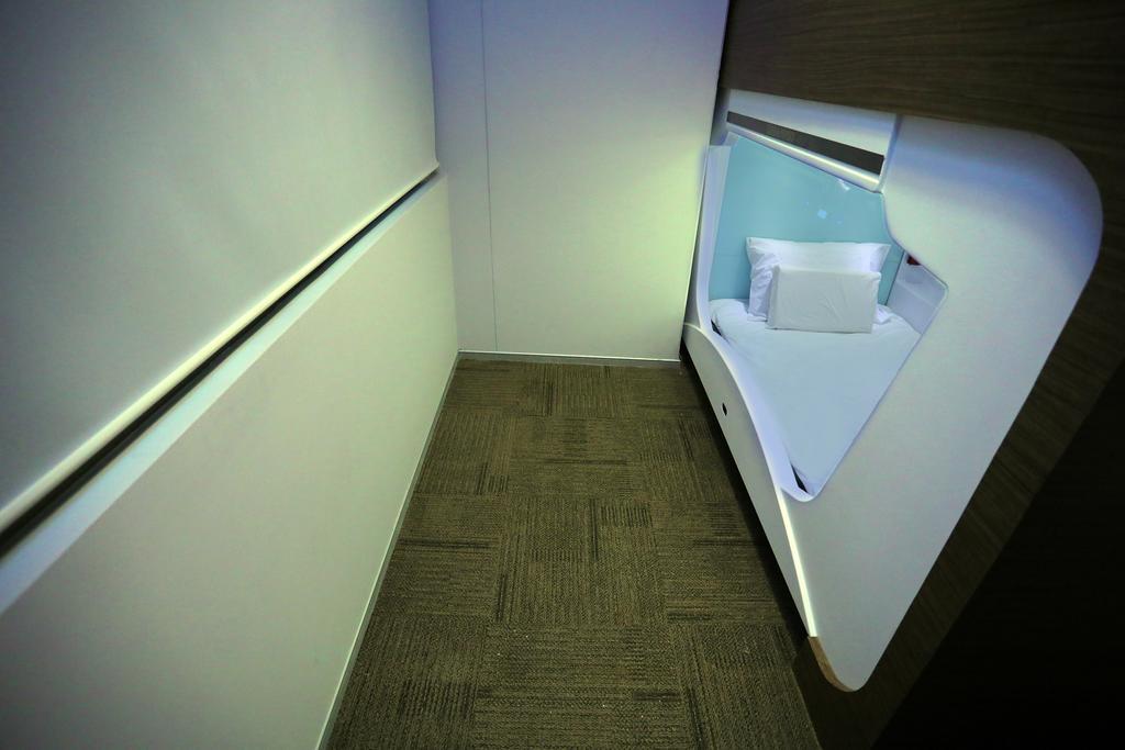 Urbanpod Capsule hotel 3*