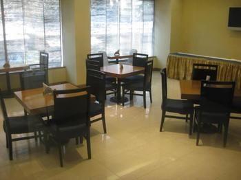 Hotel The Legend Hotel- Santacruz Near International Airport