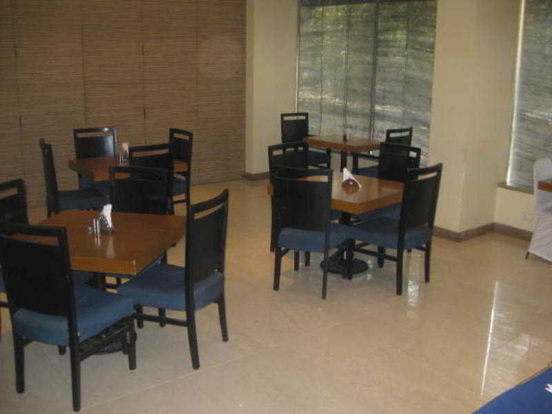 Hotel The Legend Hotel- Santacruz Near International Airport Mumbai
