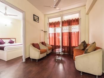 Oyo Malad Raheja Complex Road Apartment *