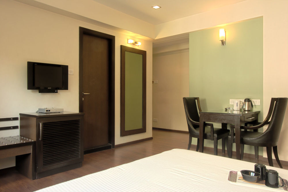 Amigo Hotel