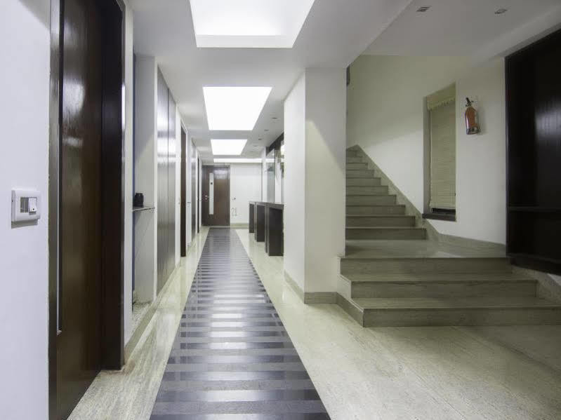 The Legend Hotel- Santacruz Near International Airport