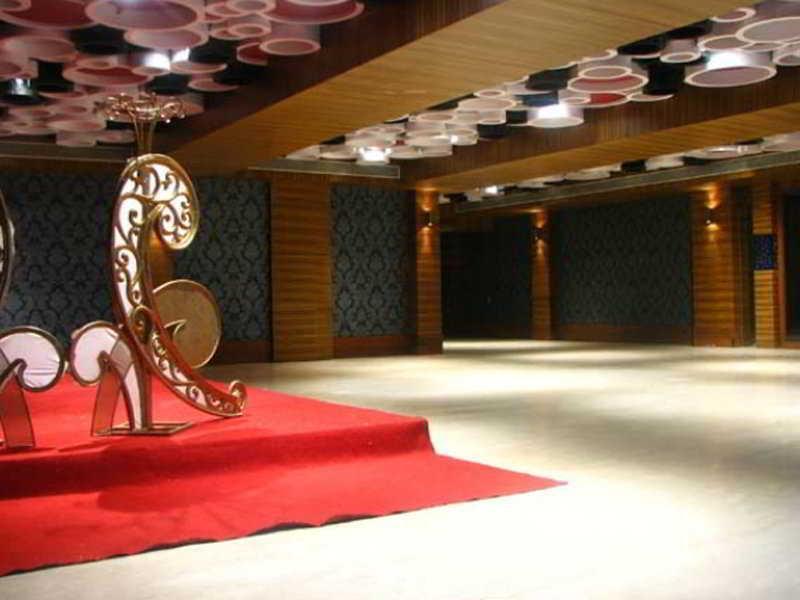 Levender Bough Hotel 3*