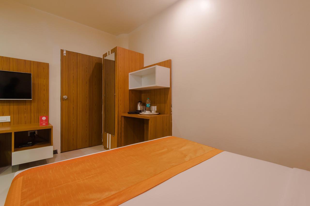 Hotel Oyo 6832 7 Cepl 3*