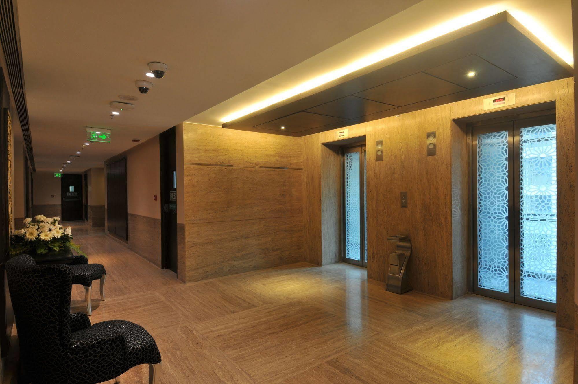 Hotel Goldfinch Mumbai