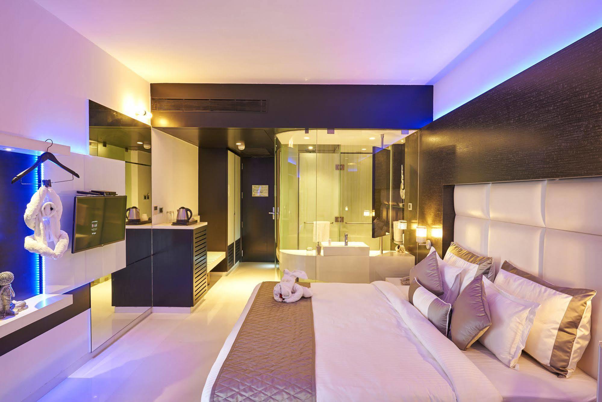 The E At Eskay Resorts Thane