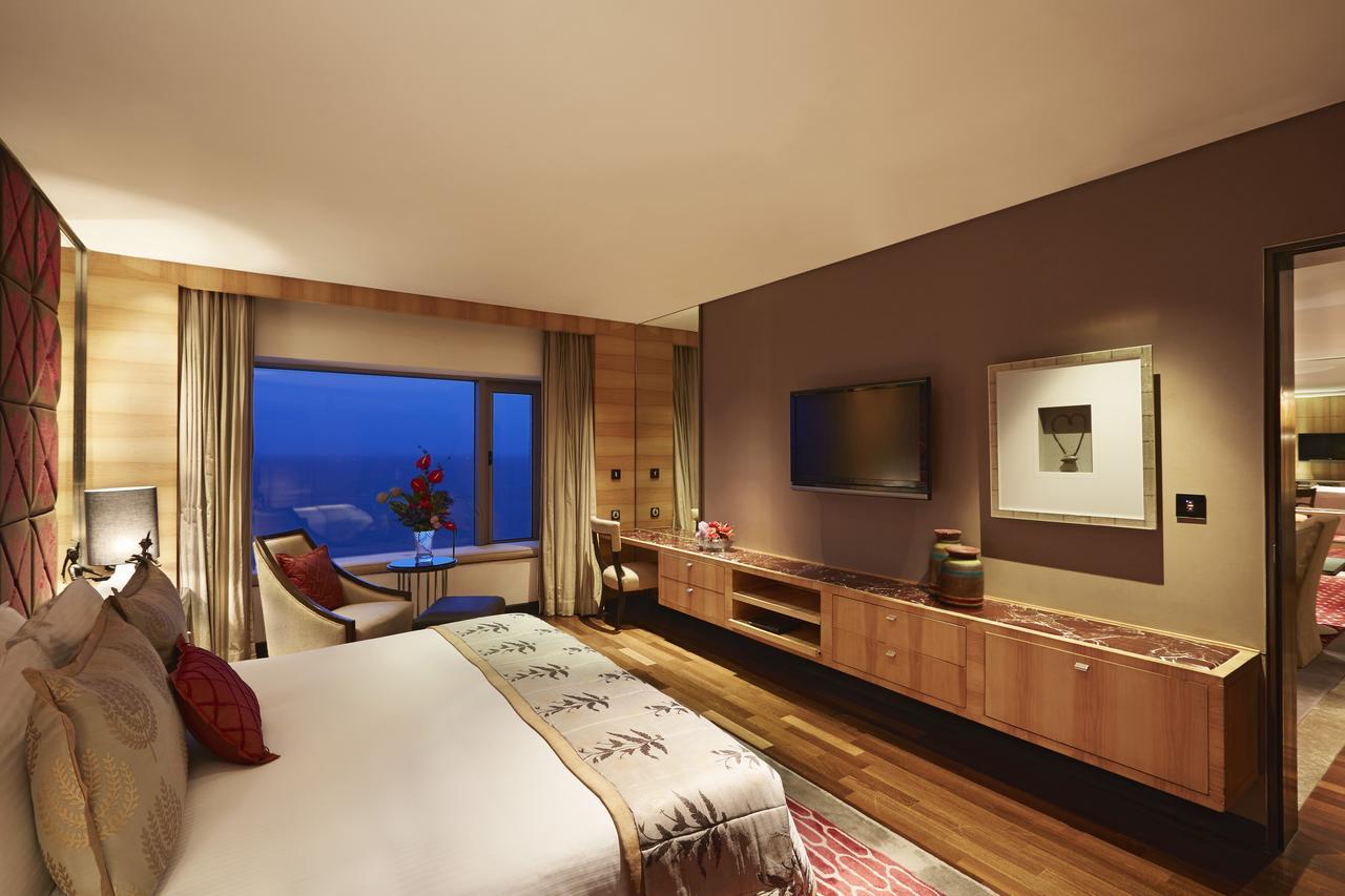 Taj Lands End Hotel 5*