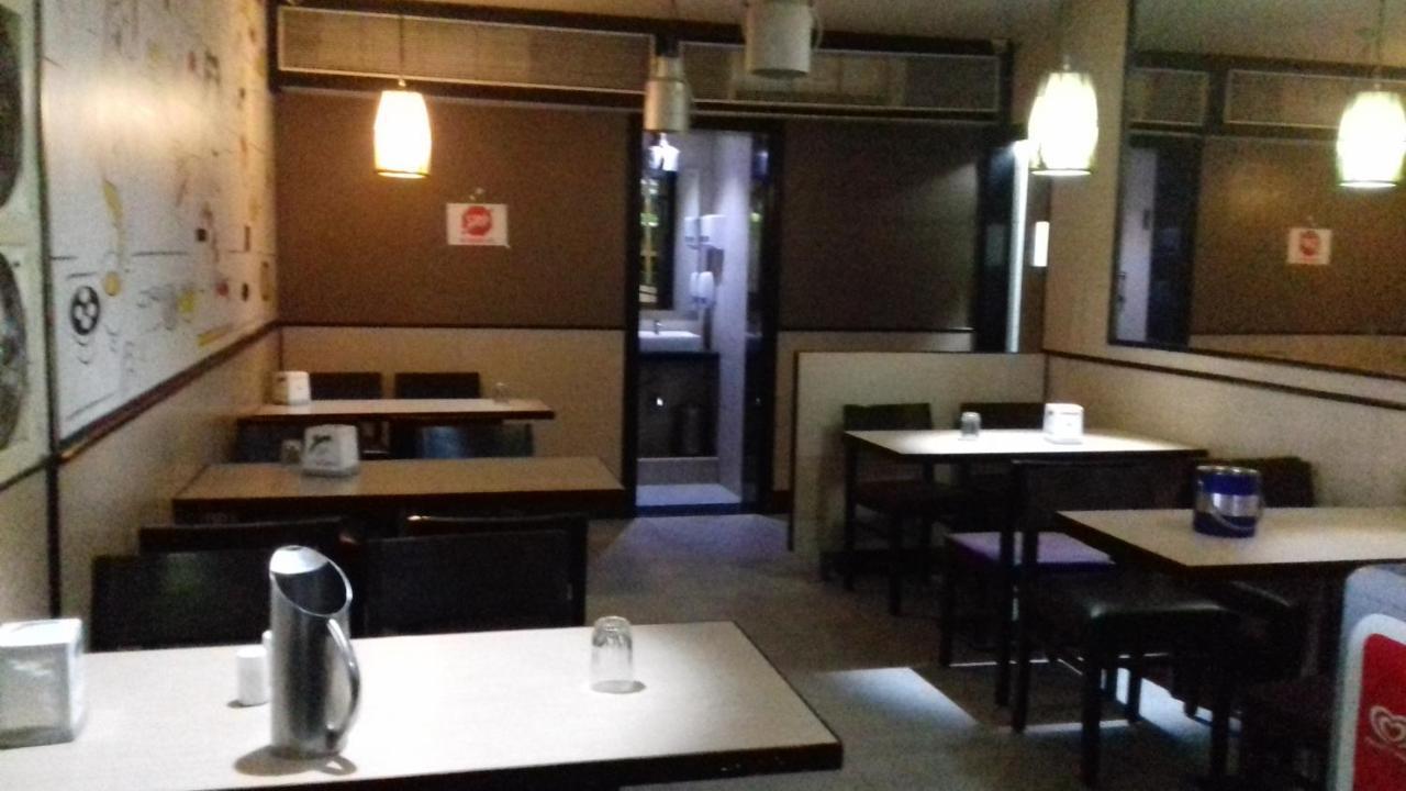 Hotel Shine Hospitality Bombaim