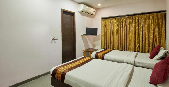 Hotel Jayshree Domestic Airport