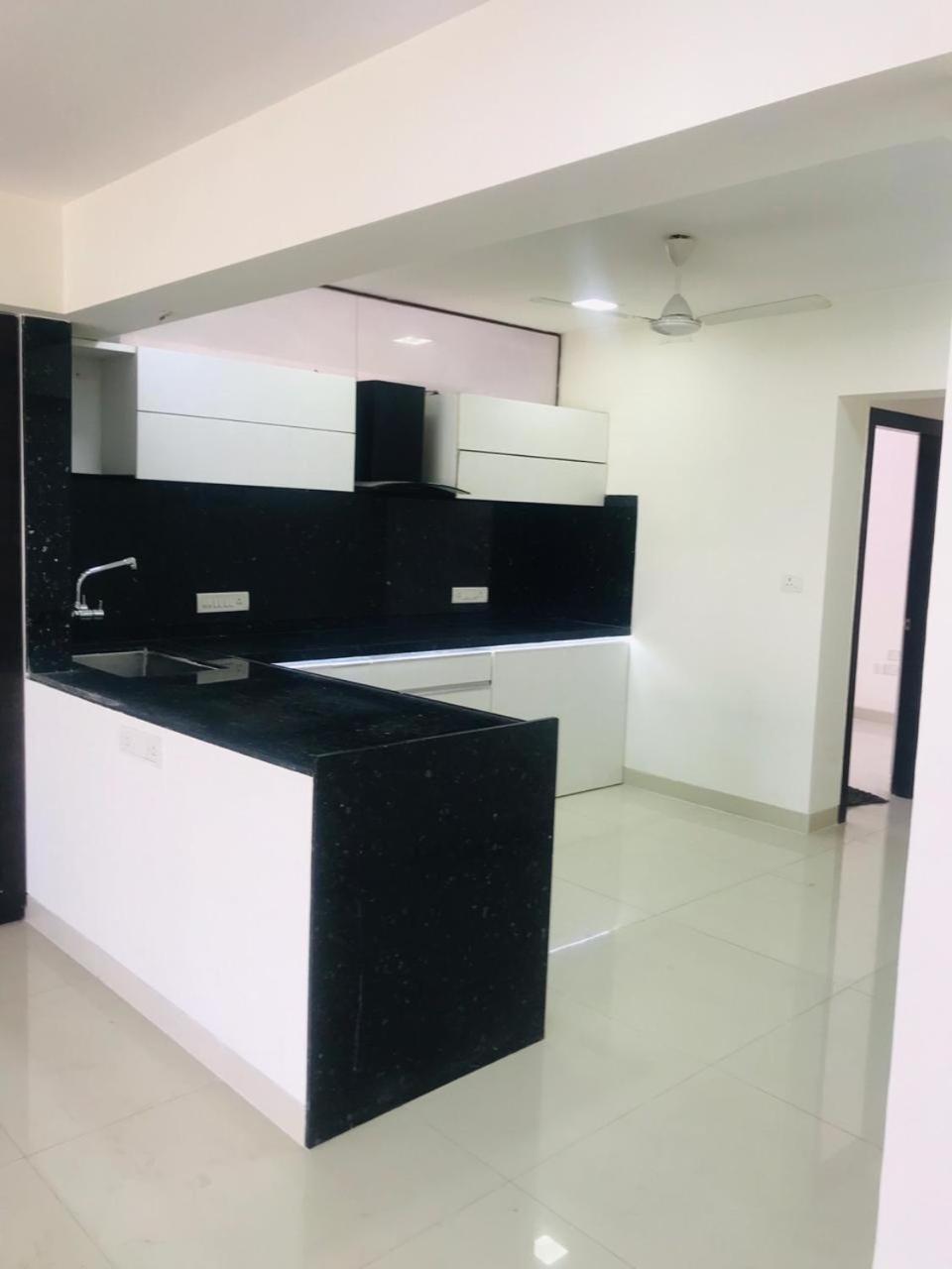 Sixth Sense Hospitality Service In Bandra Bkc Apartment