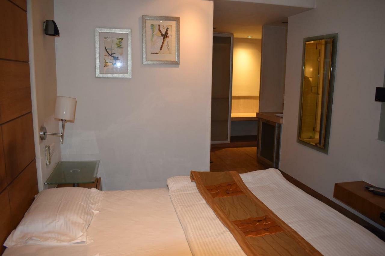 Hotel Hr Residency 4*