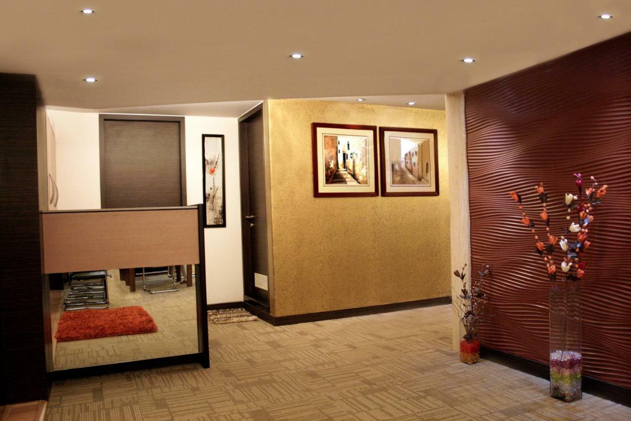Hotel Hr Residency