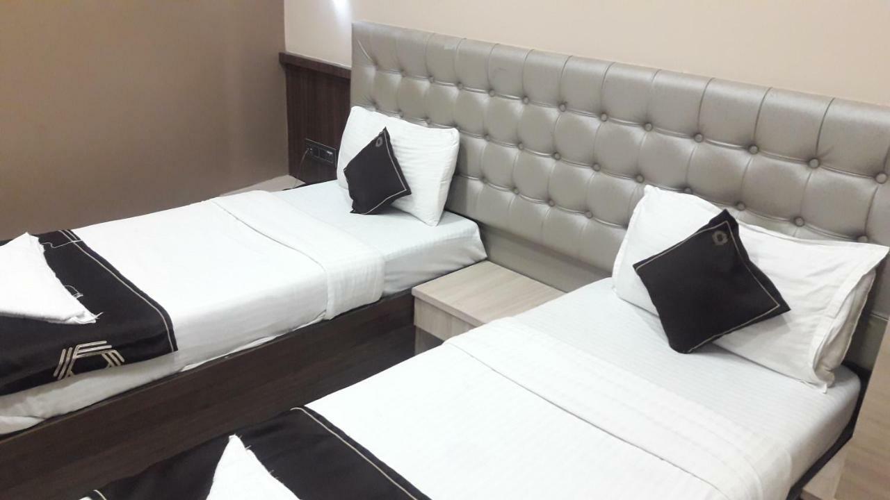 Shine Hospitality Hotel Bombaim