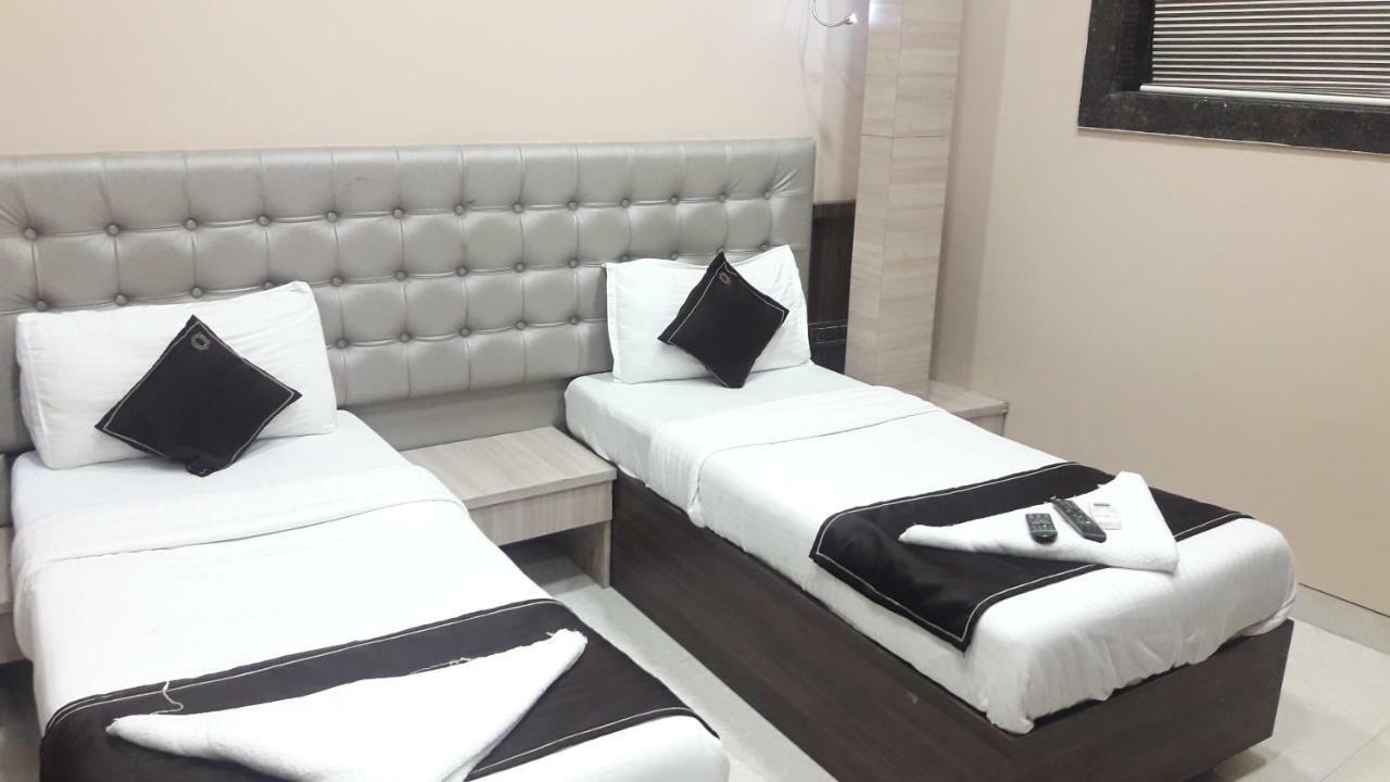 Shine Hospitality Hotel Bombaim