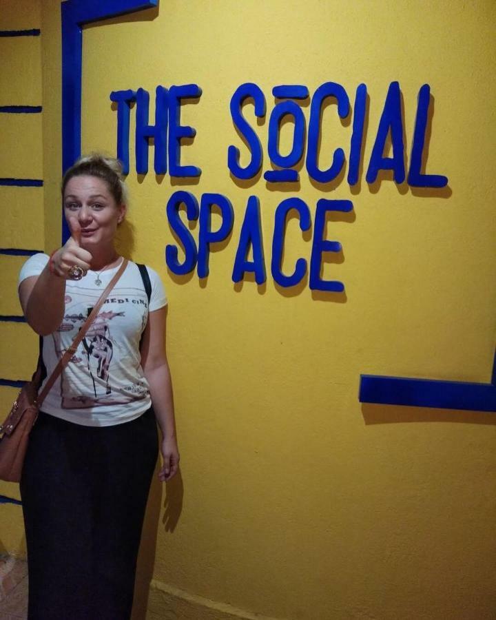 Albergue The Social Space *