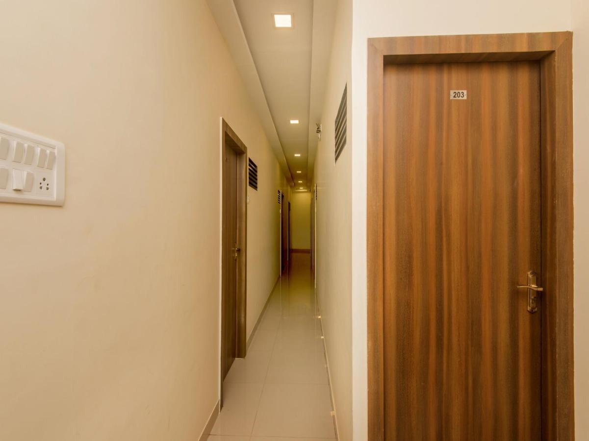 Hotel Golden Galaxy Bombaim